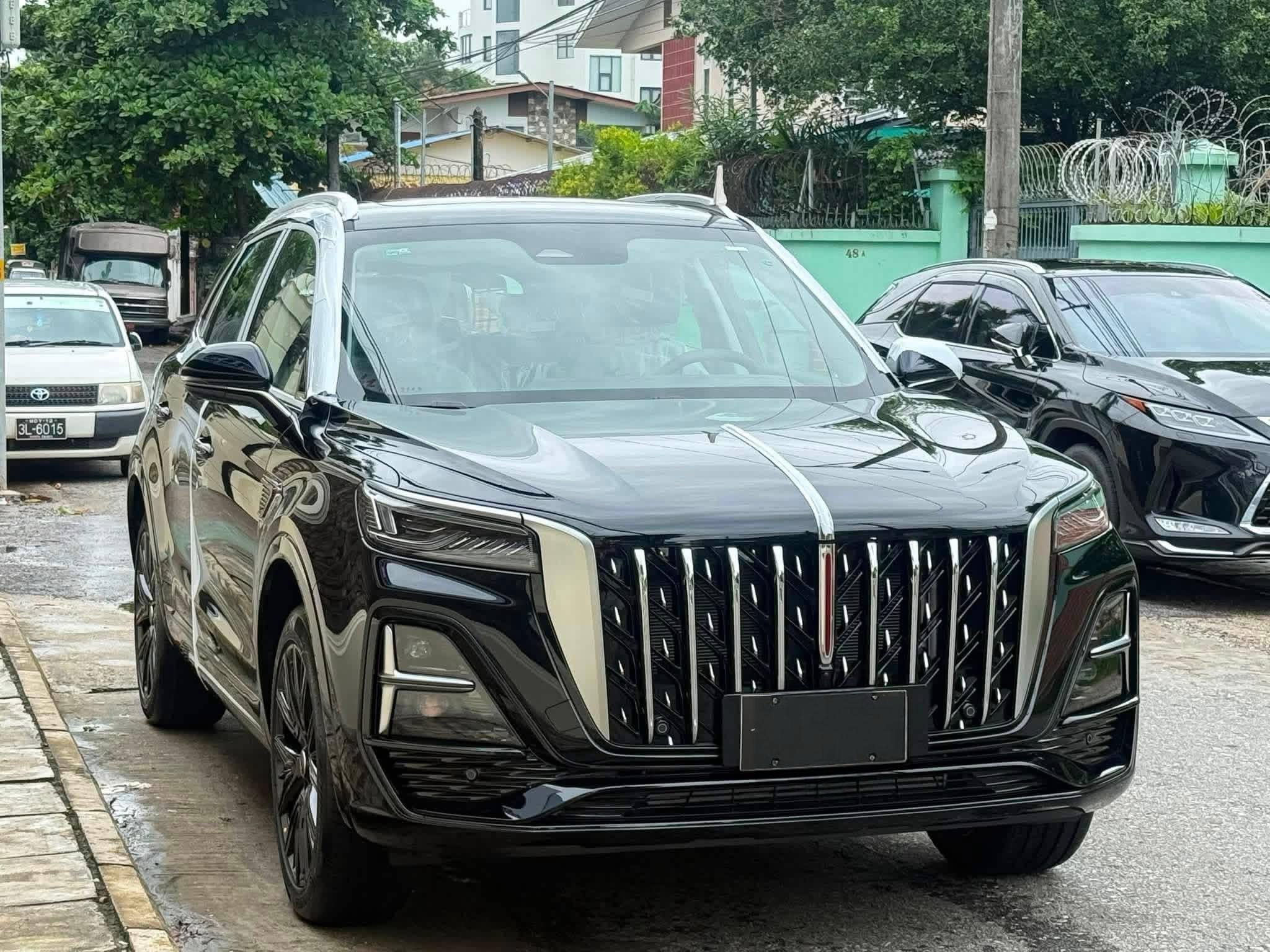 Brand New Hongqi HS5 2026 Model - photo 1