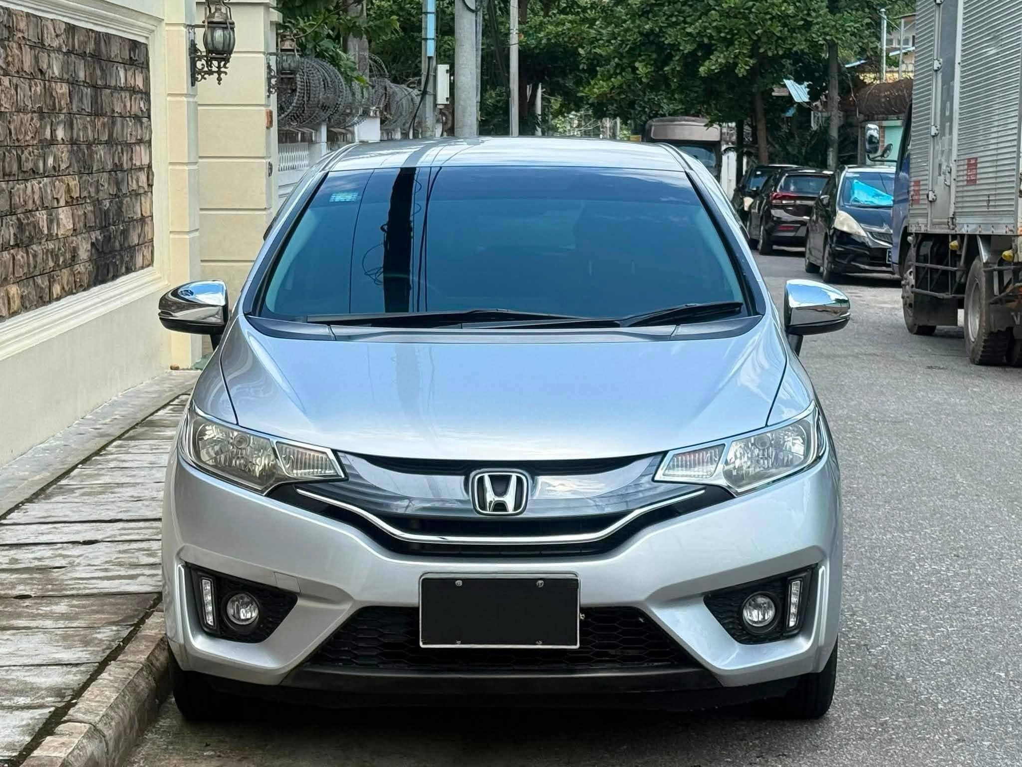 Honda Fit GK3 (2014) - photo 1