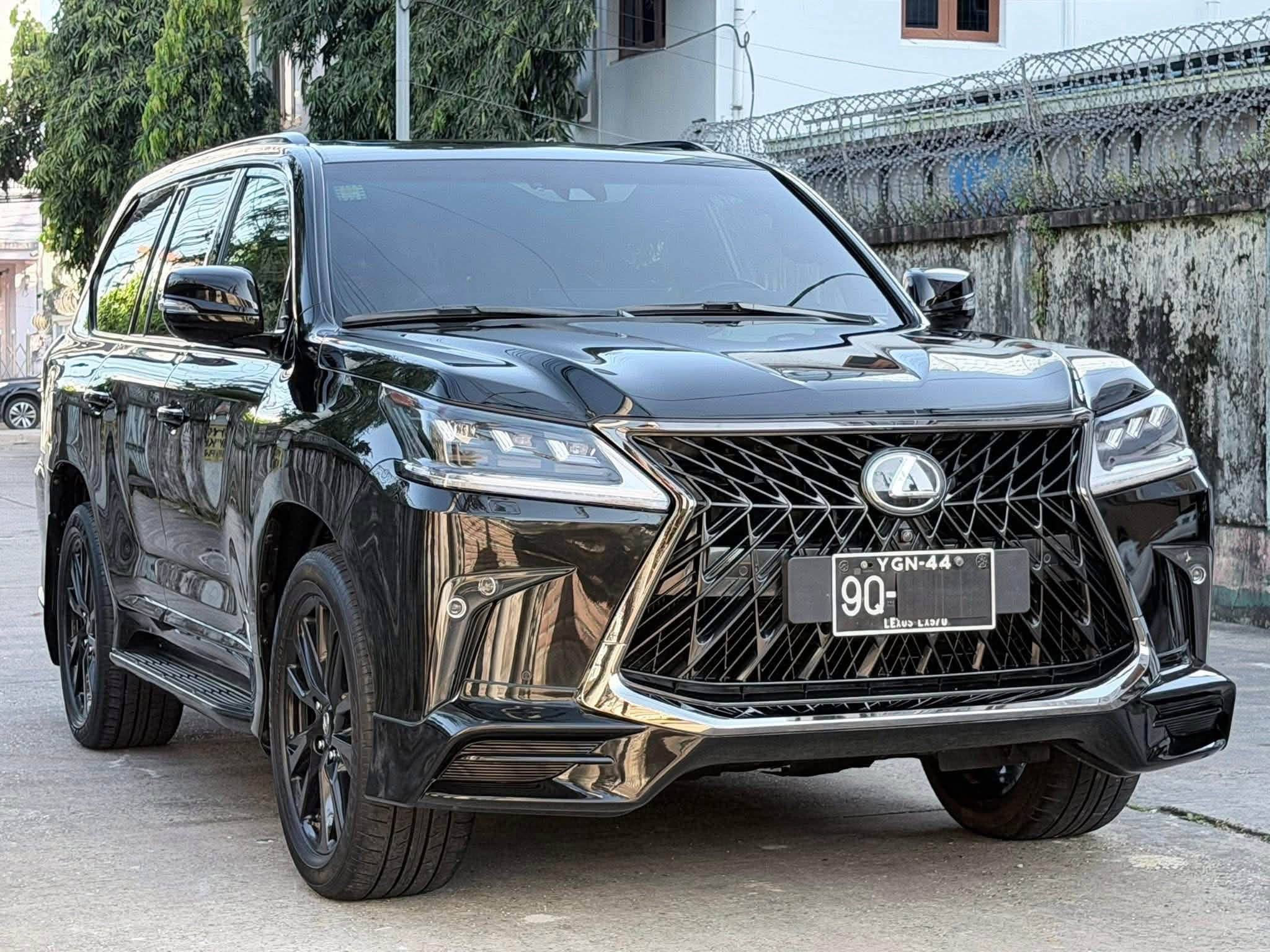 Lexus LX570 KURO (Black Edition S) 2019 July Model (Japan Specification) - photo 1